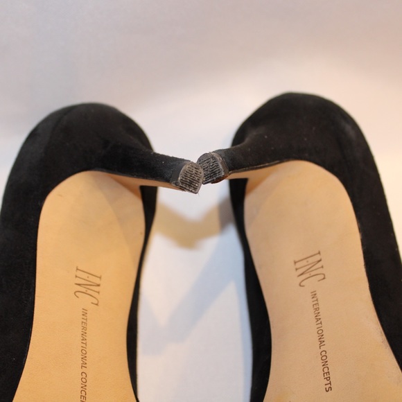 Women’s pointed toe black heels - Picture 5 of 8